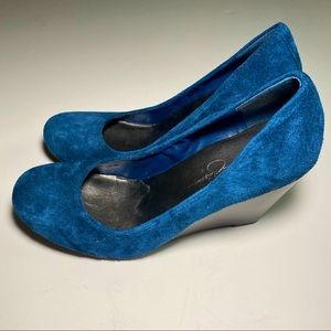 Jessica Simpson Suede Blue Wedge Wood Heels Size 8.5